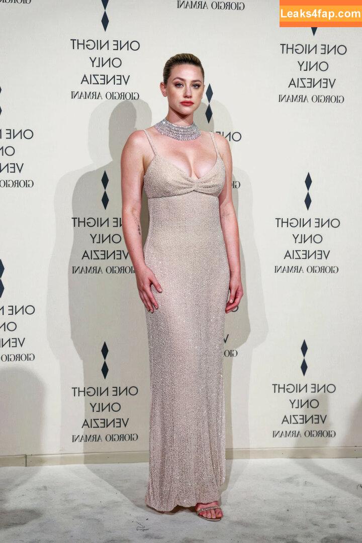 Lili Reinhart / Unpublished Photos / lilireinhart leaked photo photo #0198