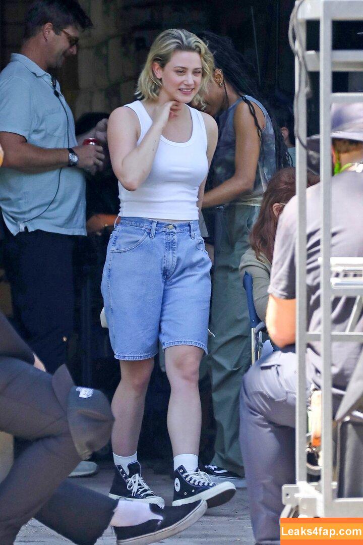 Lili Reinhart / Unpublished Photos / lilireinhart leaked photo photo #0205