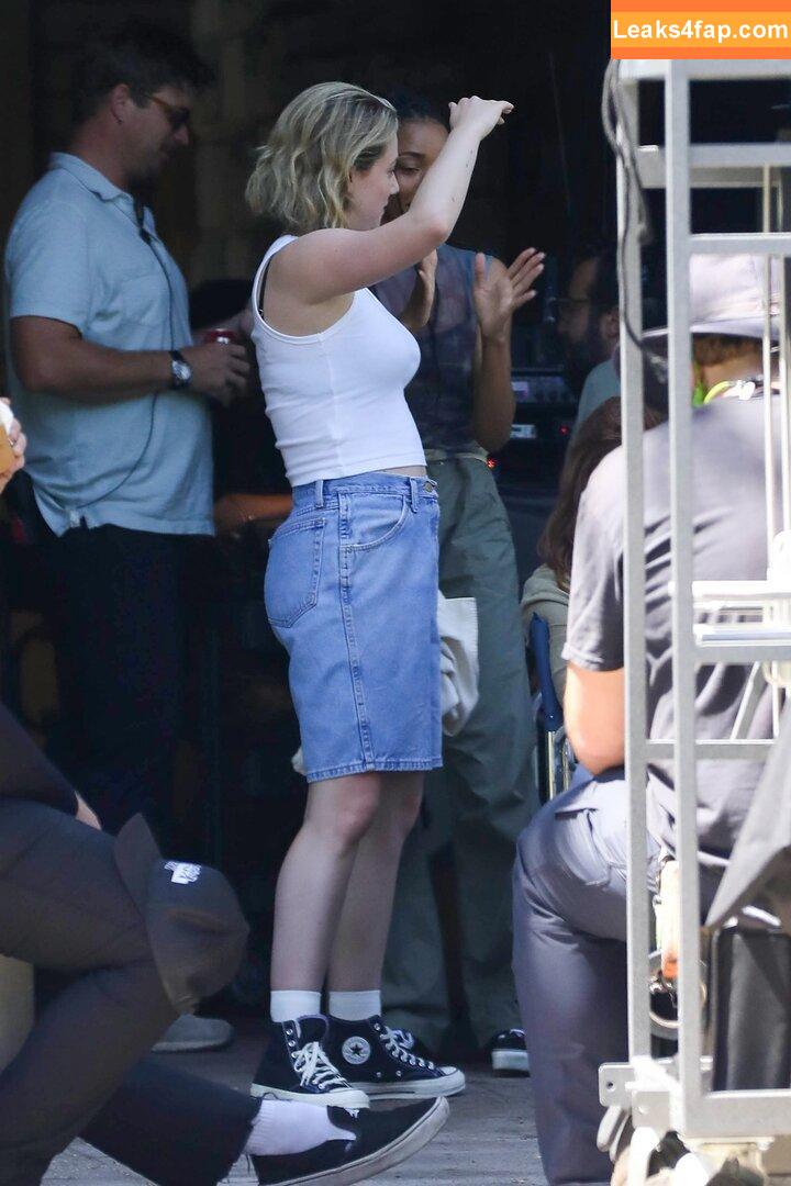 Lili Reinhart / Unpublished Photos / lilireinhart leaked photo photo #0208