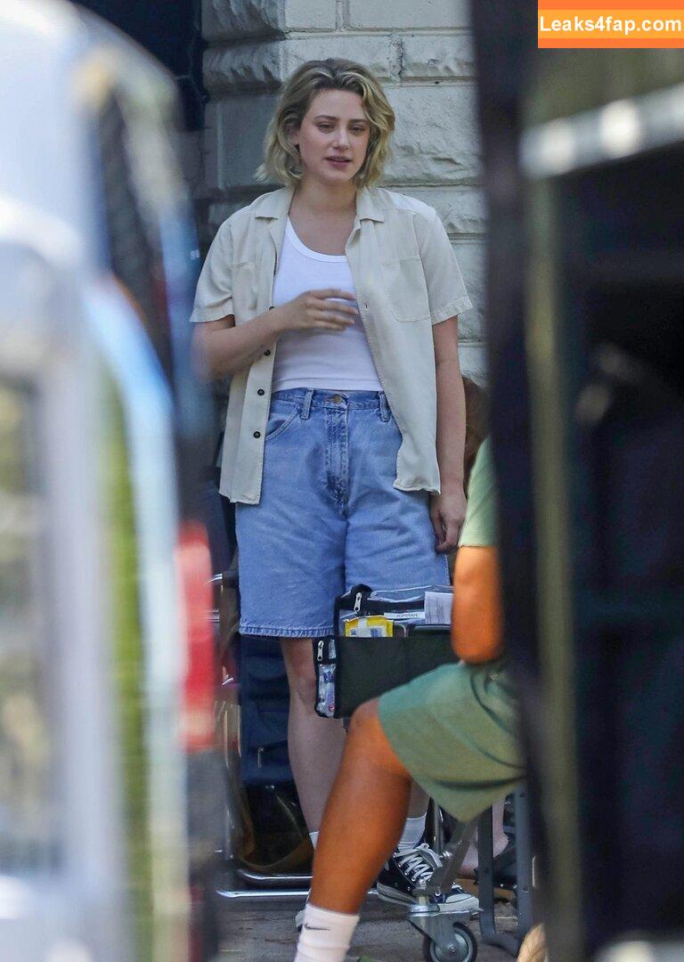 Lili Reinhart / Unpublished Photos / lilireinhart leaked photo photo #0213