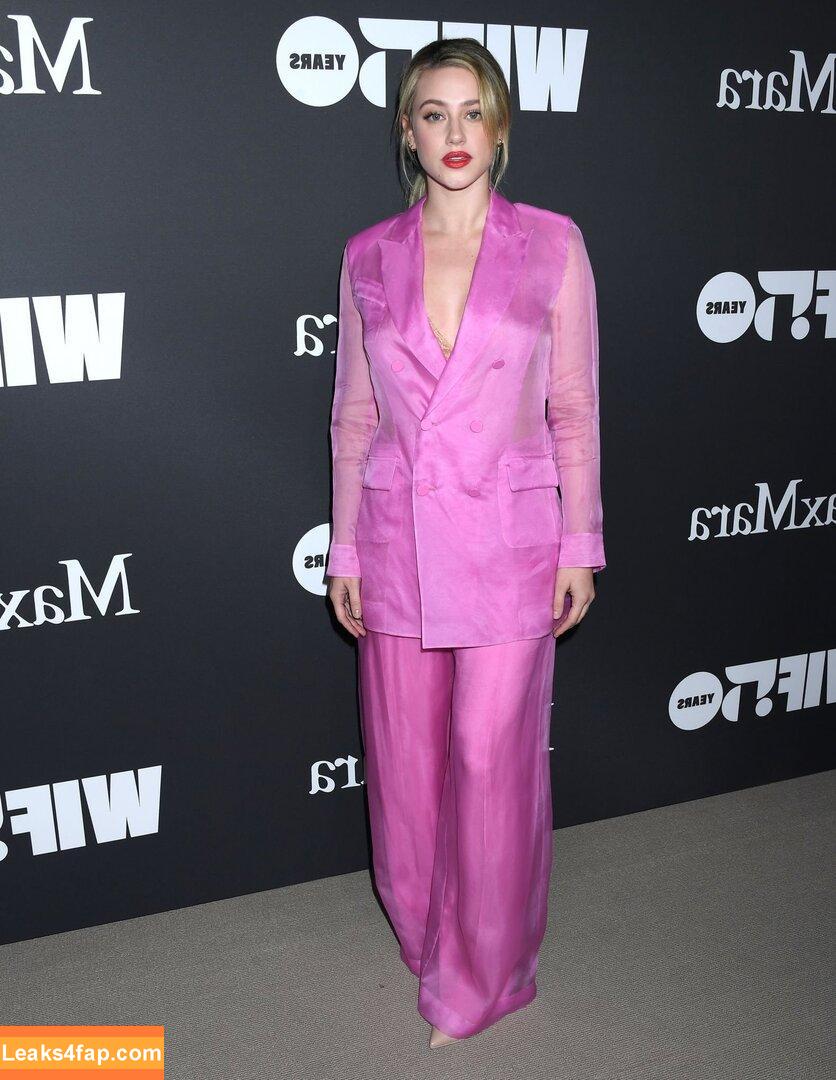 Lili Reinhart / Unpublished Photos / lilireinhart leaked photo photo #0243