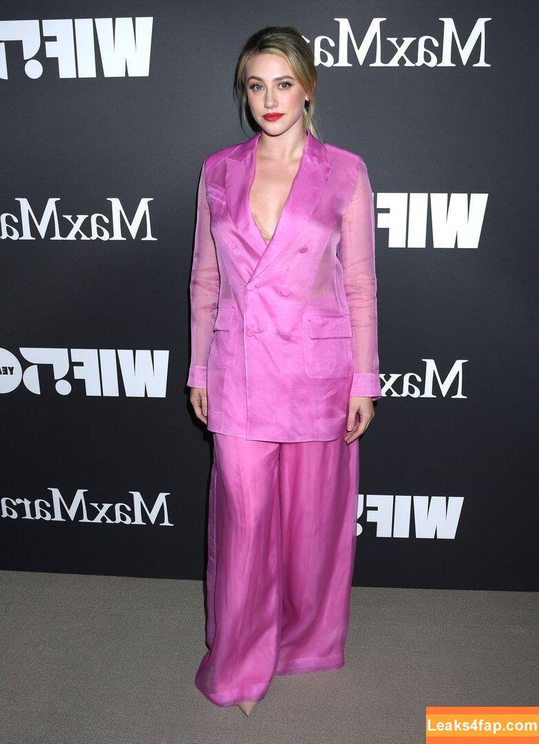 Lili Reinhart / Unpublished Photos / lilireinhart leaked photo photo #0254