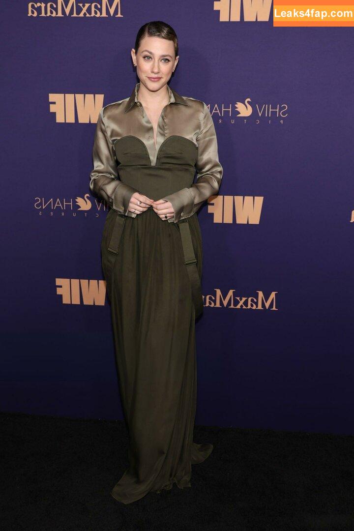 Lili Reinhart / Unpublished Photos / lilireinhart leaked photo photo #0322