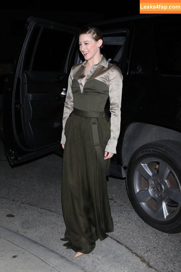 Lili Reinhart / Unpublished Photos / lilireinhart leaked photo photo #0325