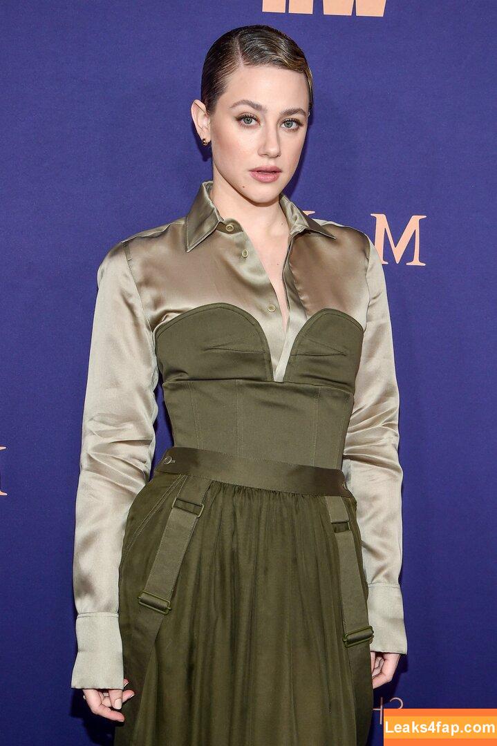 Lili Reinhart / Unpublished Photos / lilireinhart leaked photo photo #0326