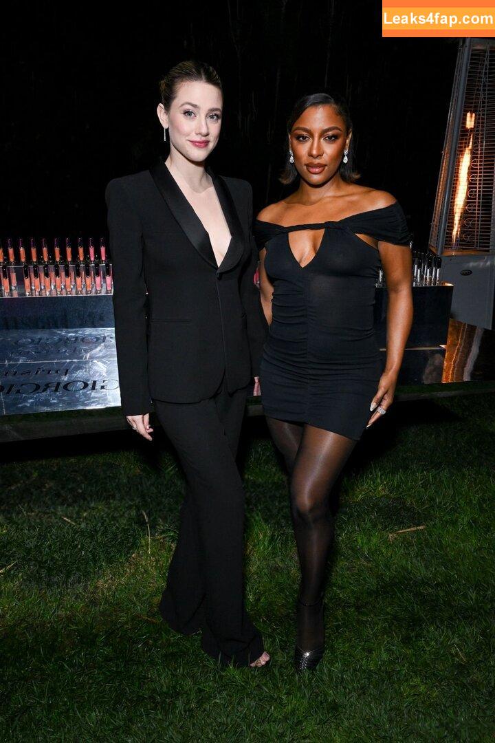 Lili Reinhart / Unpublished Photos / lilireinhart leaked photo photo #0340