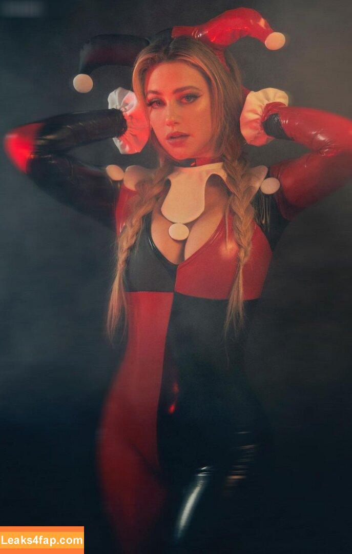 Lili Reinhart / Unpublished Photos / lilireinhart leaked photo photo #0491