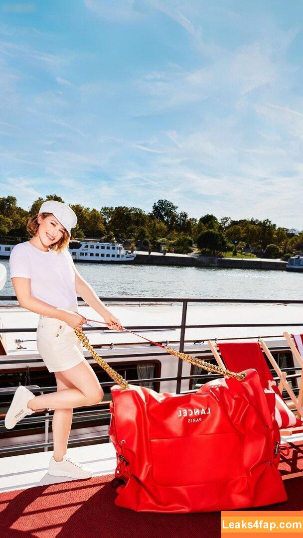 Lili Reinhart / Unpublished Photos / lilireinhart слитое фото фото #0549