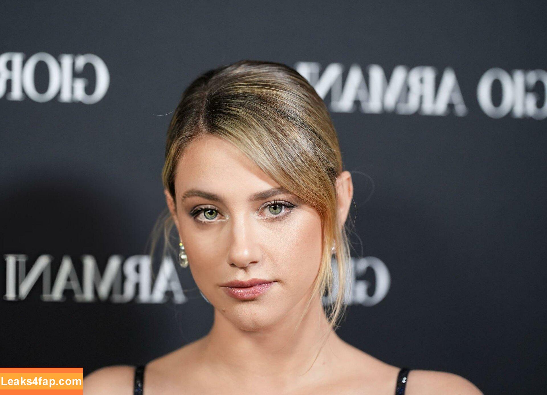 Lili Reinhart / Unpublished Photos / lilireinhart слитое фото фото #0724
