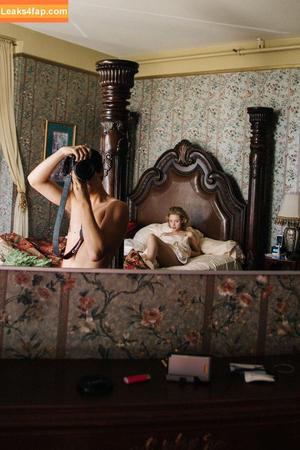 Lili Reinhart фото #0020