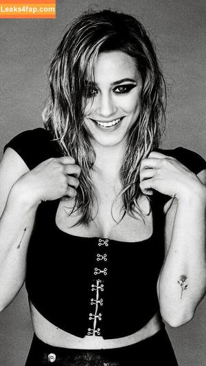 Lili Reinhart фото #0061