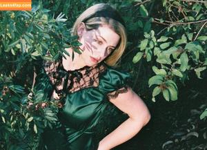 Lili Reinhart photo #0126