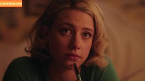 Lili Reinhart photo #0159