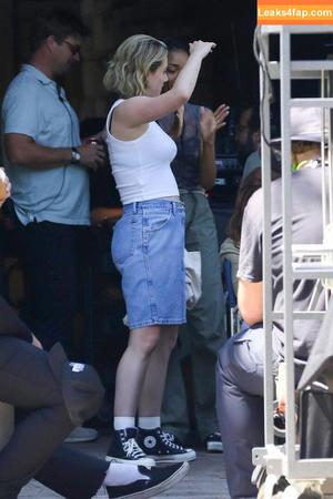 Lili Reinhart photo #0208