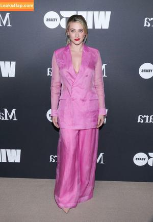 Lili Reinhart photo #0244