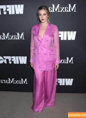 Lili Reinhart photo #0247