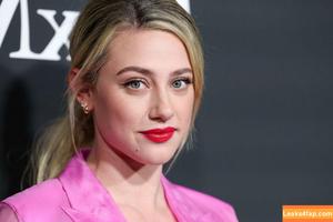 Lili Reinhart photo #0249