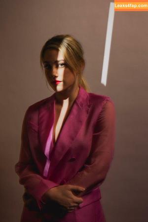 Lili Reinhart photo #0270