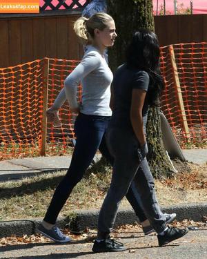 Lili Reinhart photo #0294