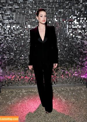 Lili Reinhart photo #0335