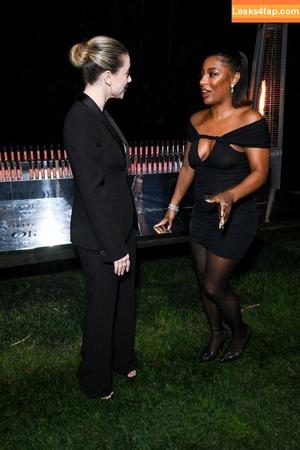 Lili Reinhart photo #0341