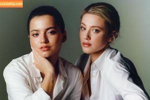 Lili Reinhart photo #0384