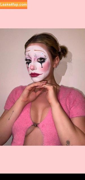 Lili Reinhart photo #0483