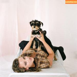 Lili Reinhart photo #0499