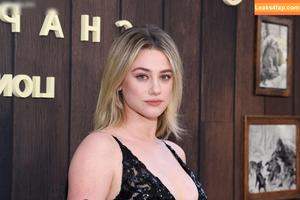 Lili Reinhart photo #0555
