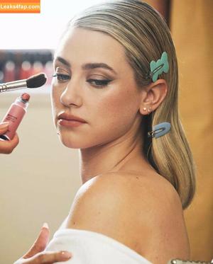 Lili Reinhart фото #0629