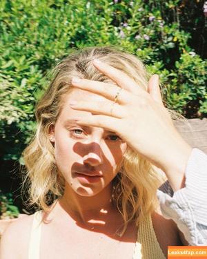 Lili Reinhart фото #0633