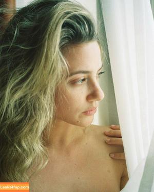 Lili Reinhart фото #0666