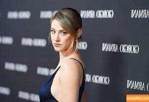 Lili Reinhart фото #0725
