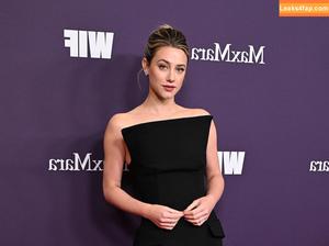 Lili Reinhart фото #0734