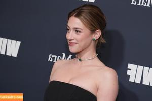 Lili Reinhart photo #1046