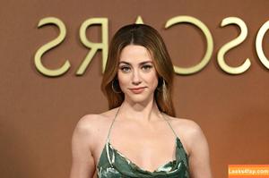 Lili Reinhart photo #1065