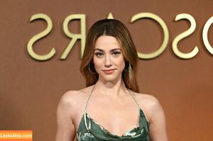 Lili Reinhart photo #1092