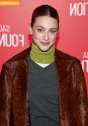 Lili Reinhart photo #1116