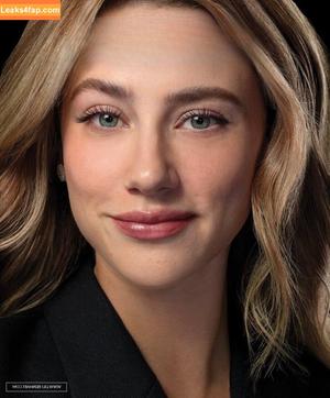 Lili Reinhart photo #1123