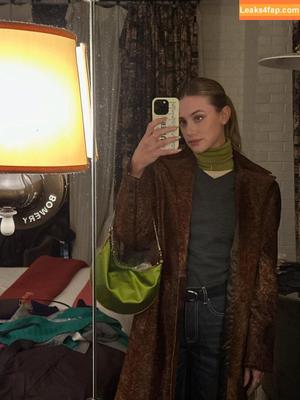 Lili Reinhart photo #1130