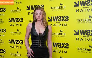 Lili Reinhart photo #1160
