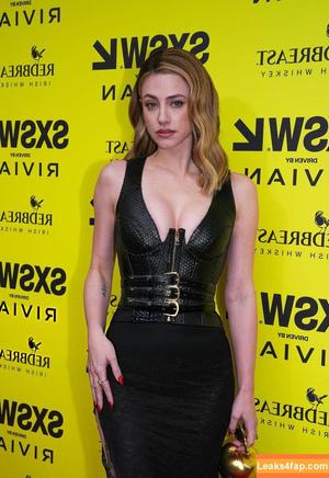 Lili Reinhart photo #1163