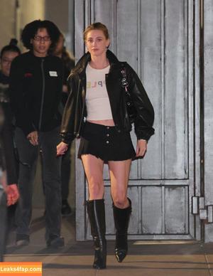 Lili Reinhart photo #1184