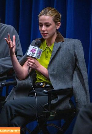 Lili Reinhart photo #1246
