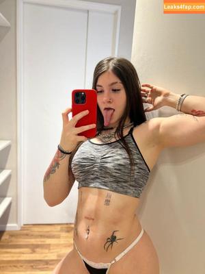 Lilia Sinclair photo #0005