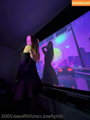 liliflower2002 photo #0001