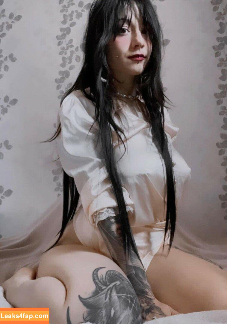 Liliithbathory / liliith.bathory / lilithbathoryluna13 leaked photo photo #0005