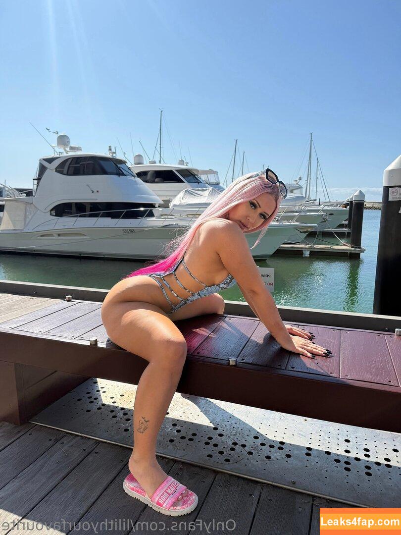 lilithyourfavourite /  leaked photo photo #0079