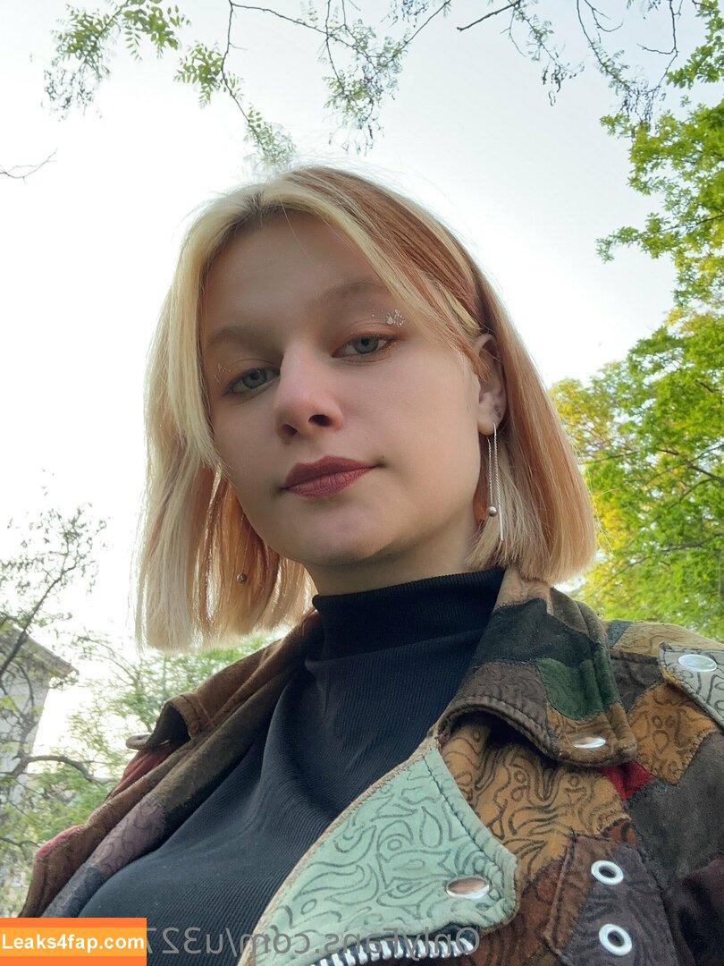 lillie_france / lillie_french leaked photo photo #0018