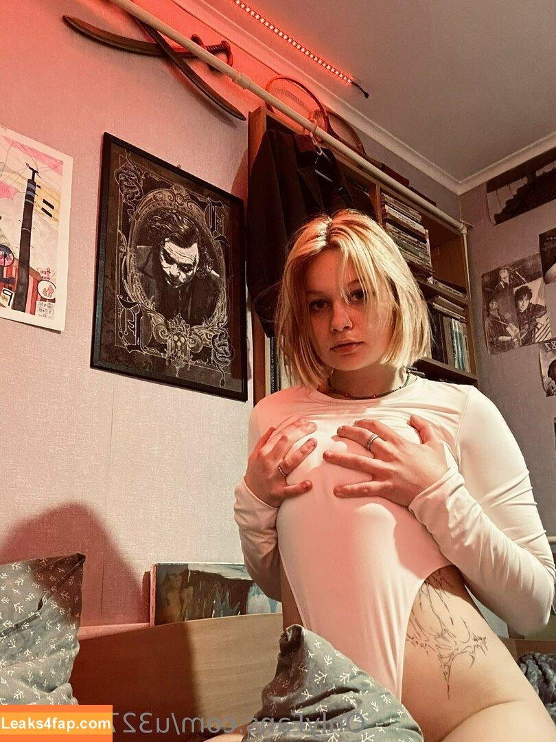 lillie_france / lillie_french leaked photo photo #0023